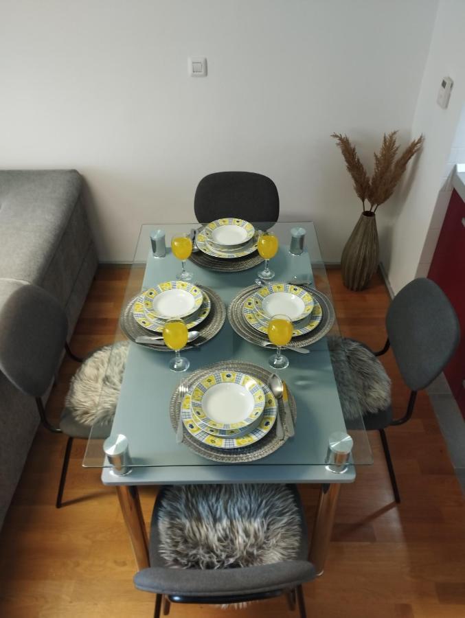Bella Vista - Cozy Apartments With Easy Check-In And Free Parking Split Exteriör bild