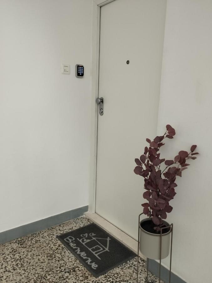Bella Vista - Cozy Apartments With Easy Check-In And Free Parking Split Exteriör bild